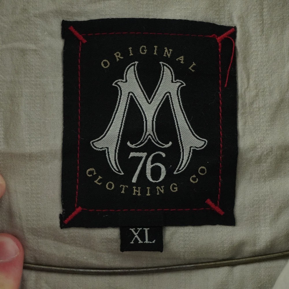 M76 Clothing Co Button Down Shirt Mens XL Tan Grey Ombre Graphic Western Y2K - Picture 4 of 10
